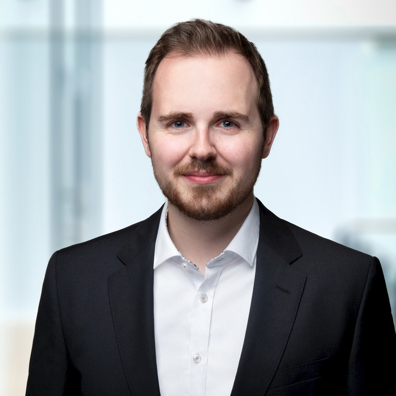 Dr. Alexander Keuper